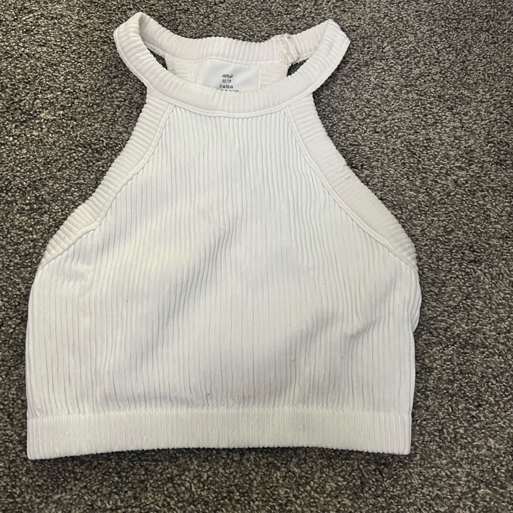Aerie White Tank. Lightly worn! Good fit!